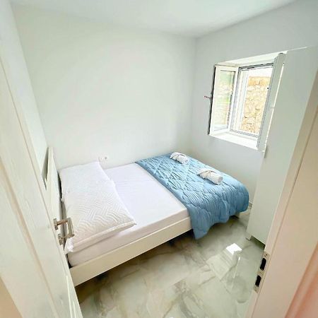 Apartman Laura Mlini Exterior photo